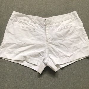 Gap- White linen shorts